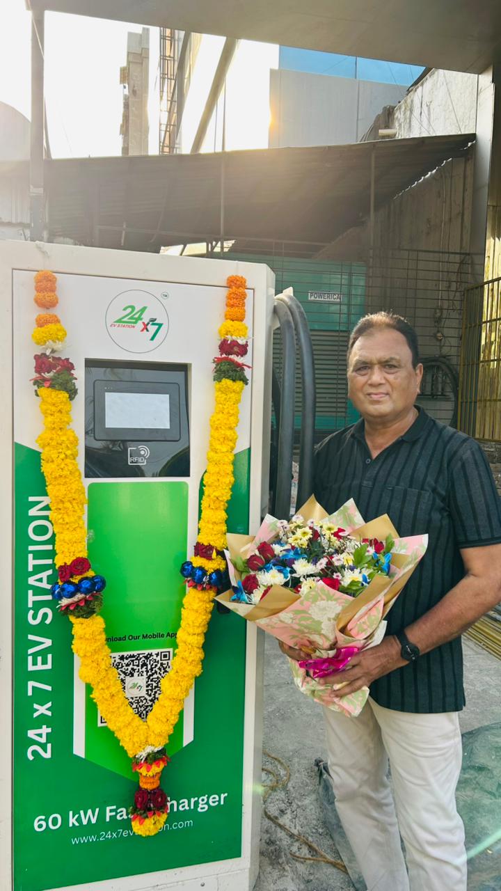 24x7 EV Station